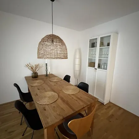 Wiembachallee Apartamento